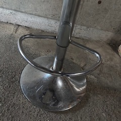 バー　チェア　椅子　白の画像