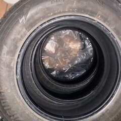 175-80ｒ16 ジムニー　スタッドレスの画像