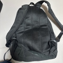 モズ　リュックの画像