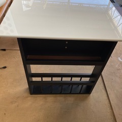 伸縮ダイニングテーブルの画像