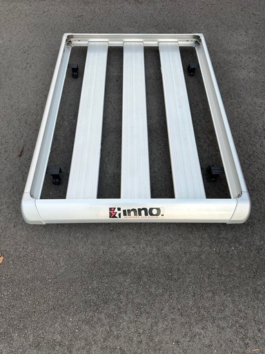 車のパーツ inno roof rack
