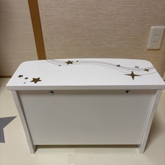 ミニピアノ　ホワイトの画像