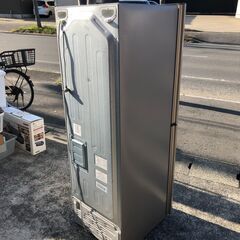 ２０１８年製　ハイアール　冷蔵庫  JR-NF218B-N [218L /2ドア /右開きタイプ] [冷凍室 81L]の画像