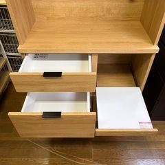 人気商品!! ニトリ キッチンボード エトナ ETONA-90KB-LBR2 木製 食器棚の画像