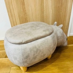 ✦︎アニマルスツール オットマン 動物 椅子の画像