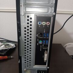 マウス 高年式高性能8世代i5 大容量メモリ8G　NVME　SSD240G　小型　国産の画像