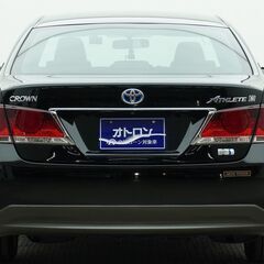 【自社ローン】人気車種になりますので早めのお問い合わせお待ちしてます‼️クラウン　ハイブリッドの画像