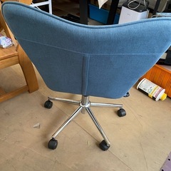 【LOWYA】デスクチェアの画像