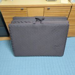 マットレス シングル 幅97cm、長さ195cm 茶色の画像