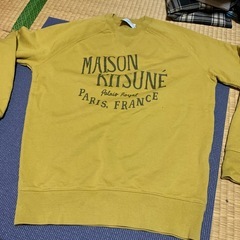 Maisonkitsuneトレーナー
の画像