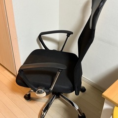 デスクチェア  ゲーミングチェア　オフィスチェアの画像