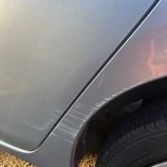 ダイハツミライースの画像