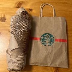 スターバックスホリデータンブラーの画像