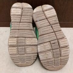 子ども靴16.5の画像