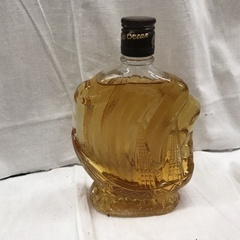 ⭐︎ドリーム2号館⭐︎ GLORIA OCEAN シップボトル 特級 ウイスキー 43% 300mlの画像