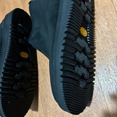 新品 SUICOKE スイコック KENN-Mwpab ムートンブーツ 24 ブラックの画像