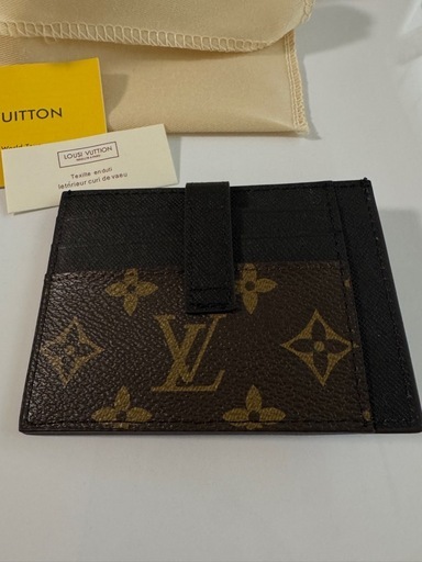 LOUIS VUITTON パスケース　カードケース