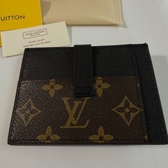 LOUIS VUITTON パスケース　カードケースの画像