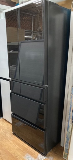 パナソニック 6ドア冷蔵庫 600L 2023年製 中古