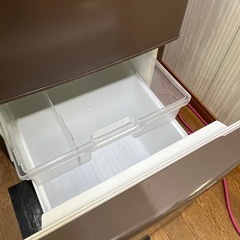 #51 少し大きめ激安2ドア!! Panasonic 2016年 168L NR-B178W-T ノンフロン冷凍冷蔵庫の画像