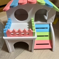 ハムスターのおもちゃの画像