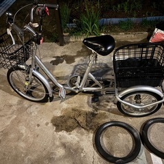 ３輪自転車の画像