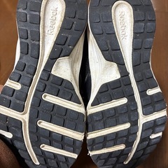 キッズReebokスニーカー17cmの画像