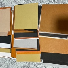 未使用  300枚から 500枚程度 茶色、黒系 折り紙の画像