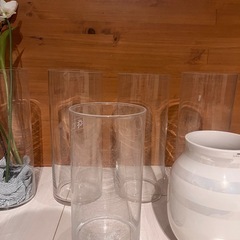 🕊️クリア花器セット（大・中・白）まとめてどうぞ ✨の画像