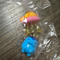 【引き渡しのみ】たまごっち UFOスイング/ガチャガチャ/未開封/ますくっち/きんじろっちの画像