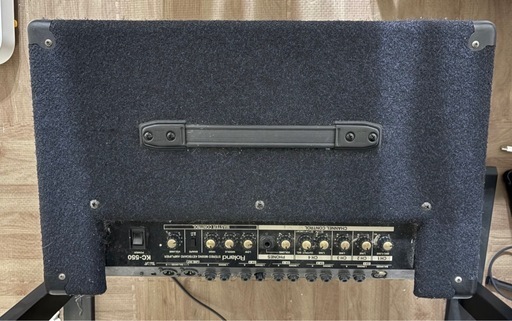 Roland アンプ　KC550