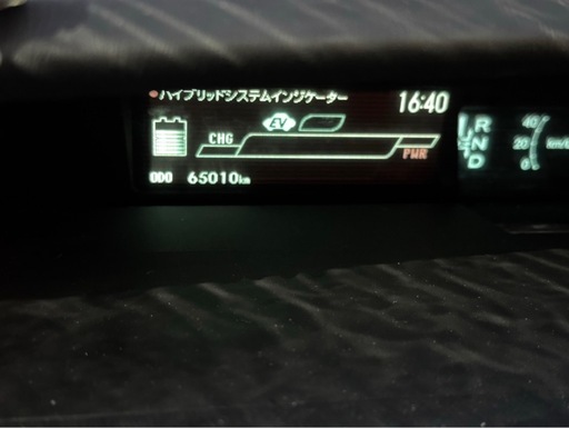 黒30プリウスです。後期型です