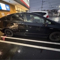 黒30プリウスです。後期型ですの画像