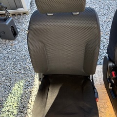 スペーシアベース　シートの画像