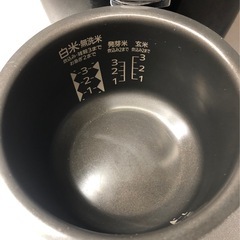 炊飯器（3号炊き）三菱IHジャー炊飯器
の画像