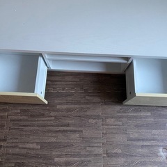 テレビボードの画像