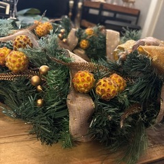 🌲クリスマスリース（大） ゴールド系の画像