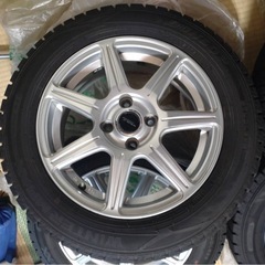 ダンロップ　中古スタッドレスタイヤ　ホイールセットの画像