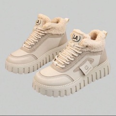 ♪新品 レディースカジュアルシューズ、スポーツシューズの画像