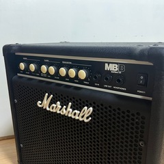 ベースとアンプ
の画像