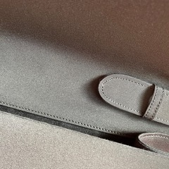 FOXEYブラックプリーツバッグの画像