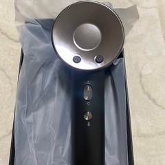 ⭐︎新品⭐︎　ドライヤー　1300Wの画像