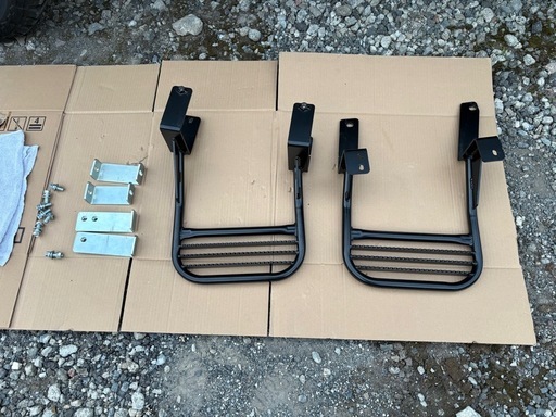 APIOアピオ　ジムニーJB23用　サイドステップ