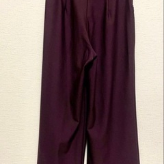 日本製　新品に近い美品　ダークブラウン　ストレートパンツ　左右ポケット付き　の画像