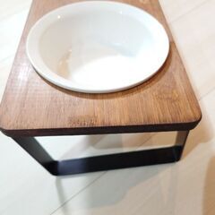 犬の食器 1ヶ月使用の画像