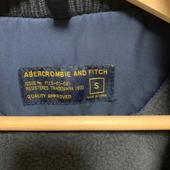 アバクロ A&F タンカースジャケット　Mサイズ相当　ネイビーの画像