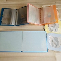 アルバム3つ　写真立て3つの画像