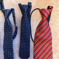 ネクタイ4本のセットの画像