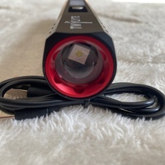 ⭐︎新品⭐︎　懐中電灯　LEDの画像
