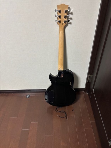 エレキギター
